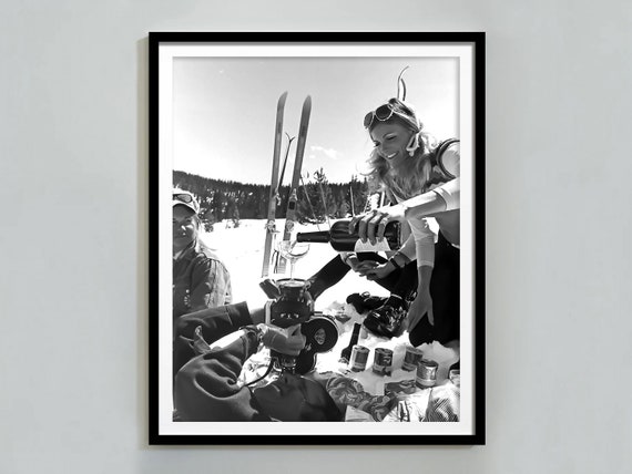 Vintage Apres Ski Poster, Ski Lodge Bar Cart Art