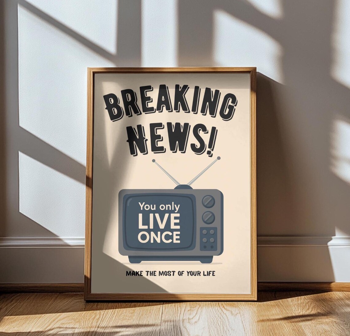 Breaking News Retro TV Illustration, Vintage Decor - Image 3