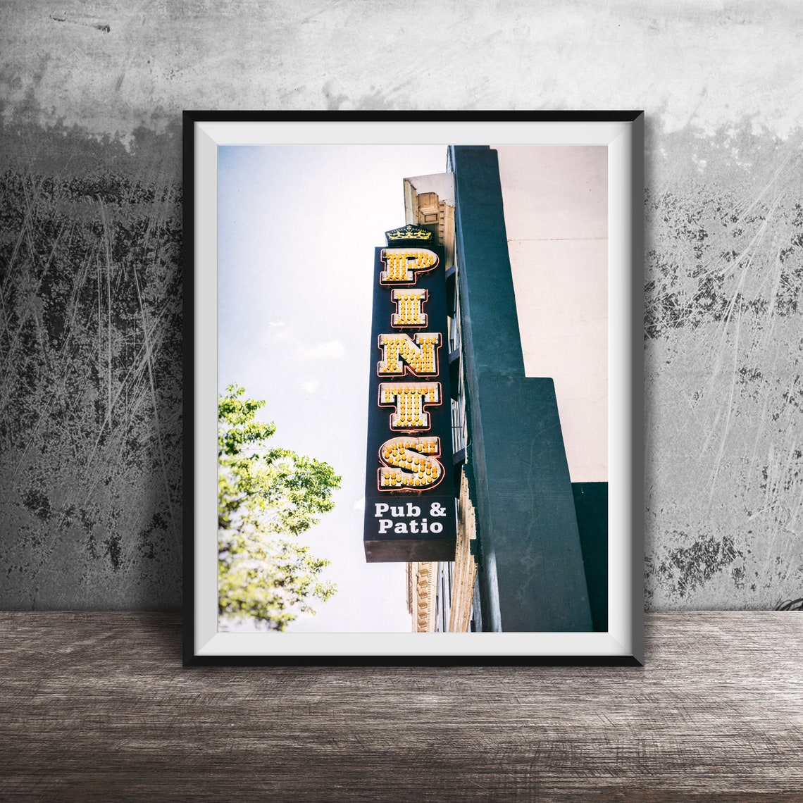 Pints Pub and Patio Vertical Marquee Bulb Sign Des Moines Bar Poster