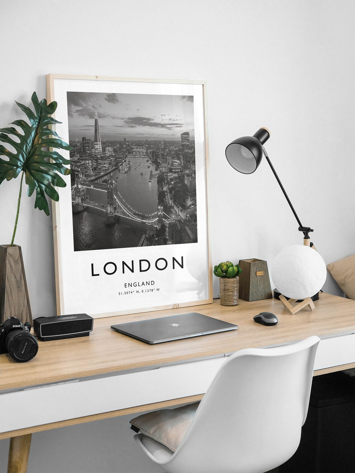 London Travel Poster, Black and White Travel Art - Image 2