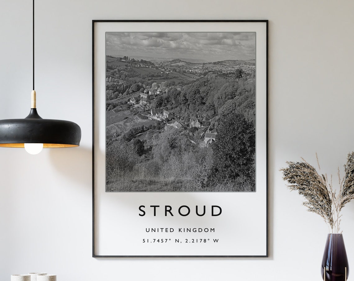 Stroud Travel Print Stroud Travel Poster English City Travel Print Travel Art Travel Poster Black And White Gift A2a3a4
