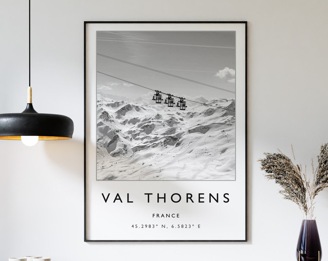 Skiing Travel Poster Val Thorens France Ski Print France Travel Print Skiing Art Skiing Print Winter Sport Art Ski Gift A1a2a3a4