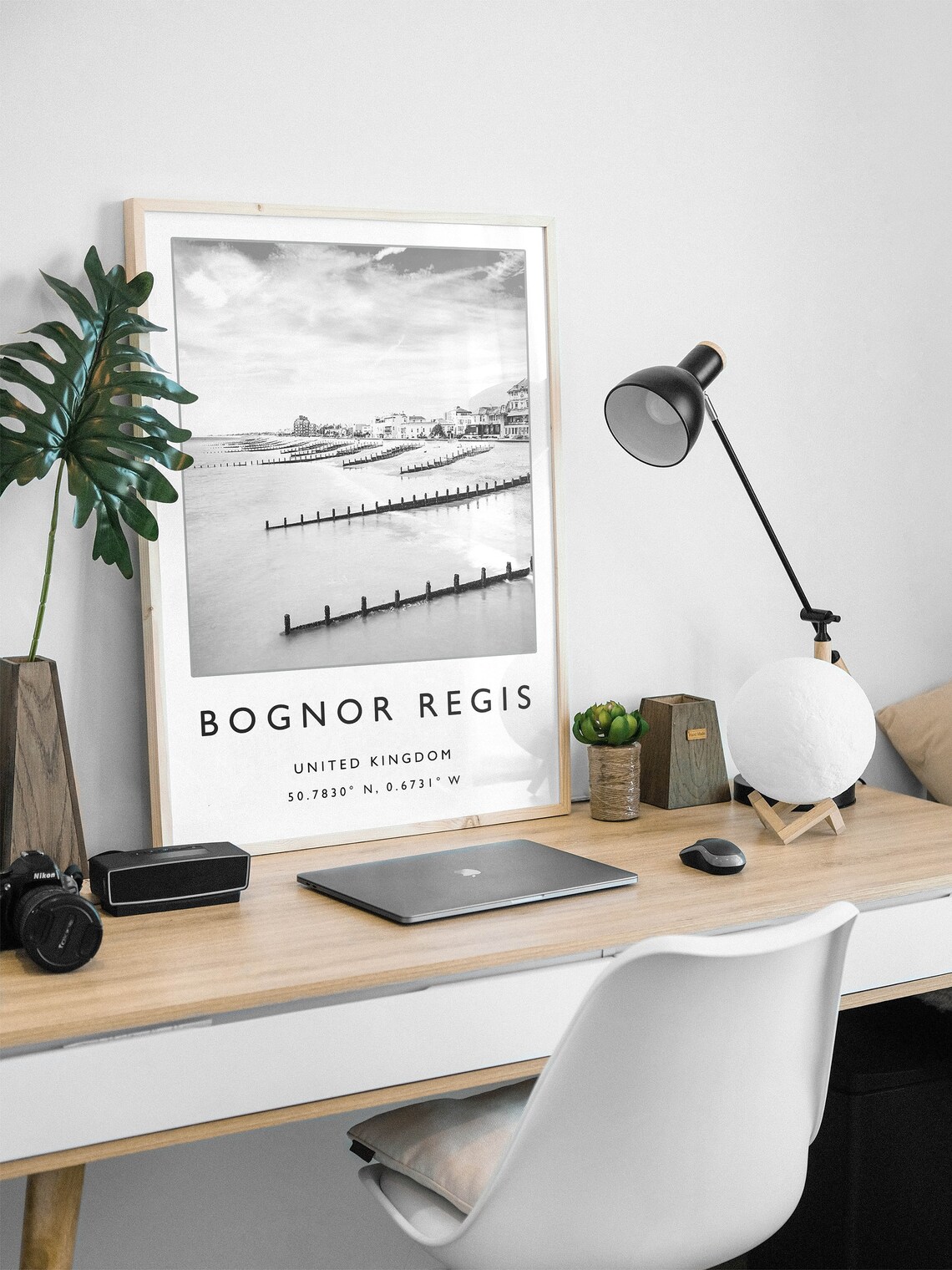 Bognor Regis Black And White Travel Poster - Image 3