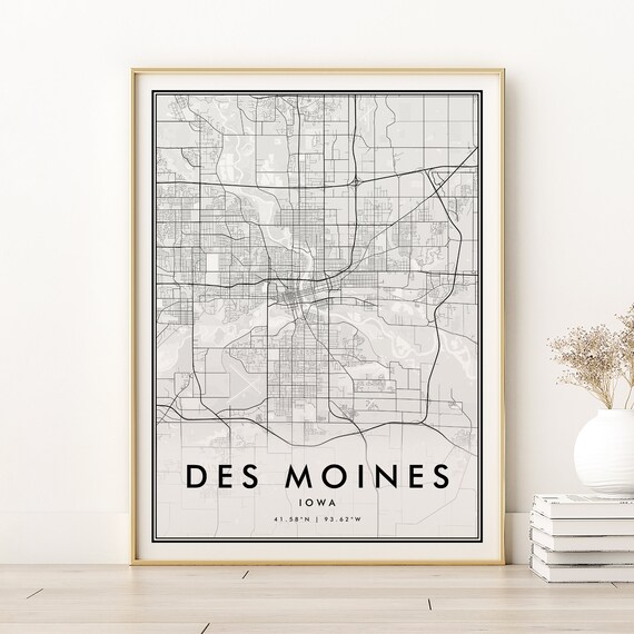 Des Moines Iowa Minimalist City Map Black and White Street Line Poster