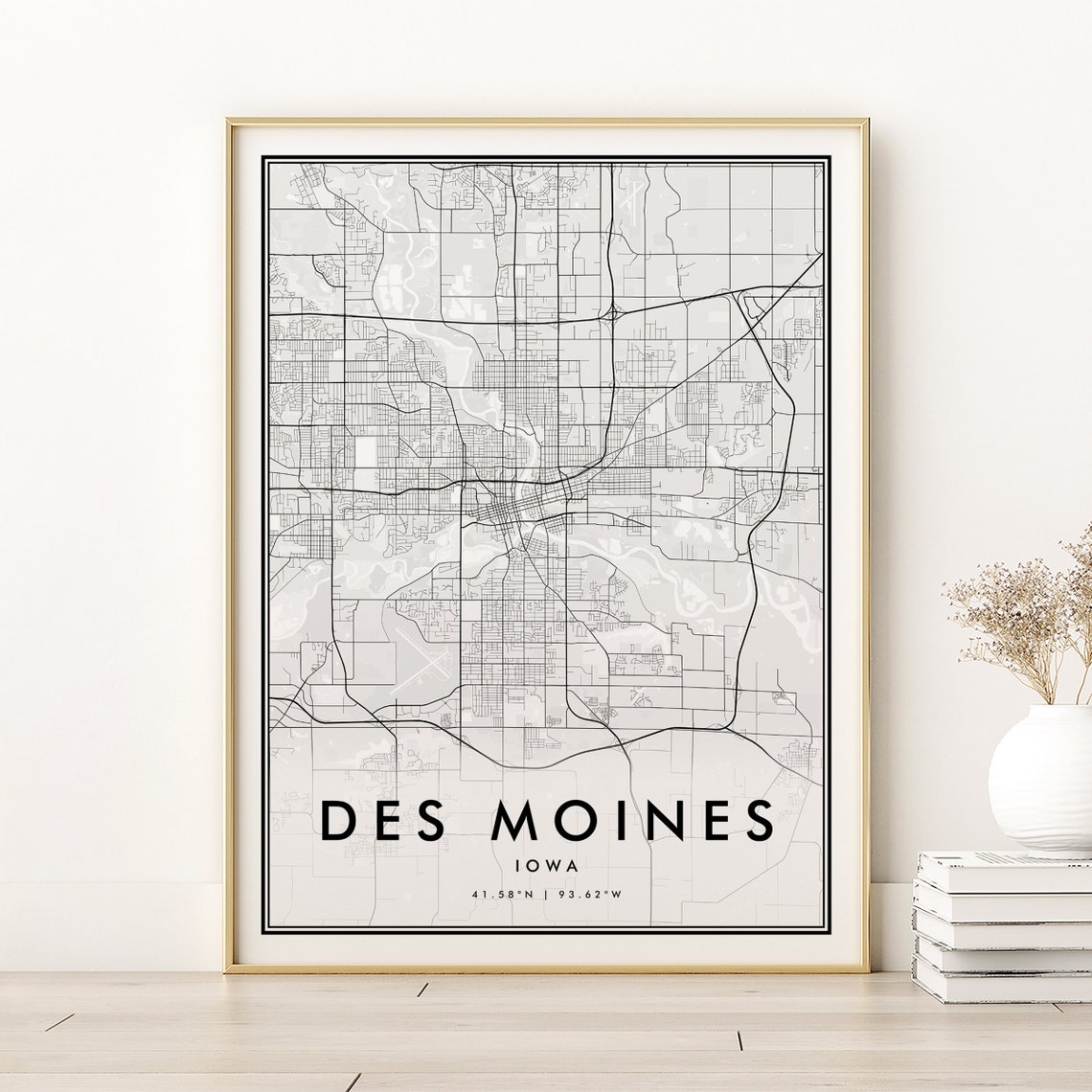 Des Moines Iowa Minimalist City Map Black and White Street Line Poster