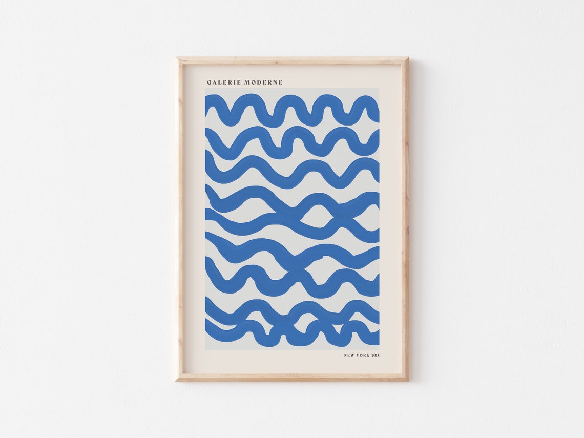 Cobalt Blue Wavy Line Pattern Galerie Moderne Abstract Art Poster - Image 3
