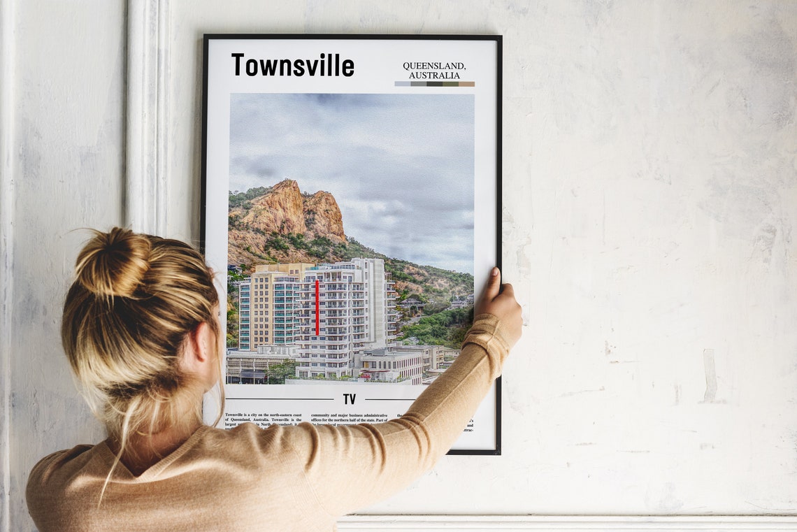 Townsville Print Townsville Poster Townsville Wall Art Minimal Travel Print Minimal City Poster Travel Destination Oil Painting Poster - Image 4
