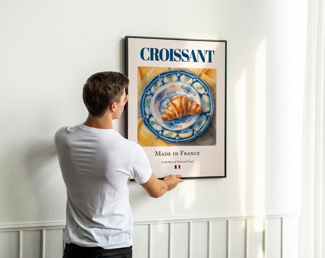 Croissant On Maiolica Tile Plate, Kitchen Wall Art - Image 2