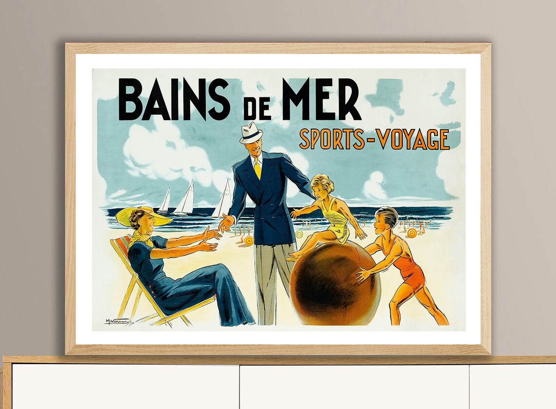 Bains de Mer Sports Voyage French Beach Family Ball Play Art Print