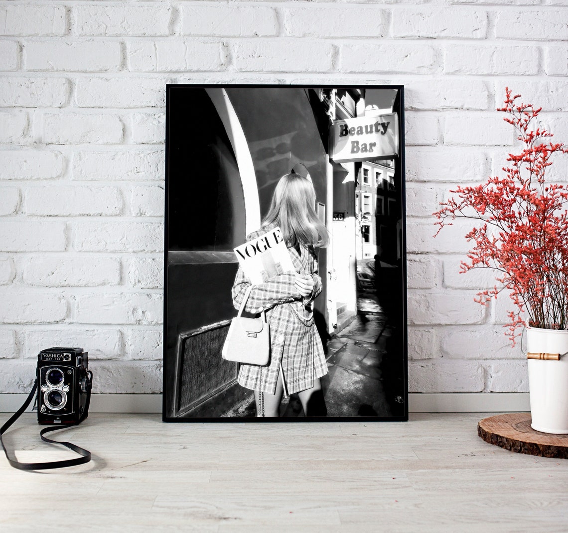 Luxury Beauty High Fashion Print Trendy Wall Art Black And White Vintage Poster Aesthetic Print Teen Girl Room Decor Bedroom Wall Art - Image 3