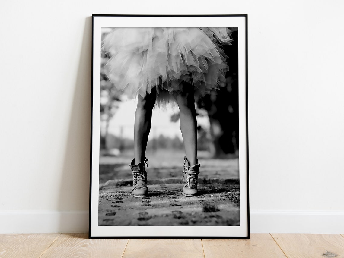 Retro Western Print Cowgirl Poster Wild West Black And White Fashion Wall Art Cowgirl Decor Trendy Wall Art Dorm Room Decor - Image 3