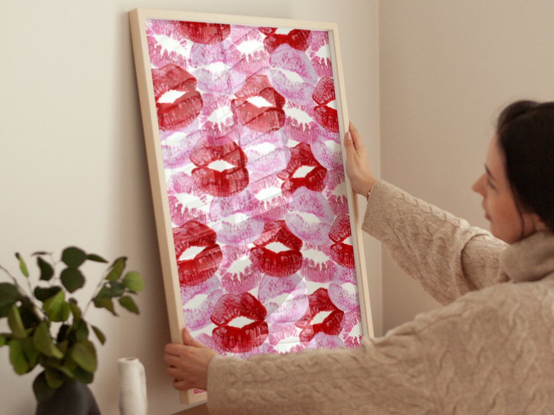 Lipstick Kiss Marks Pattern Pink Red Glamorous Vanity Wall Art Print - Image 2