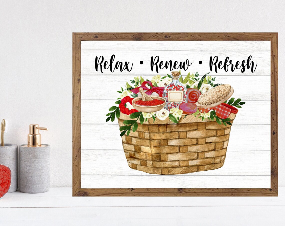 Shipred Spa Basket, Farmhouse Bathroom Decor