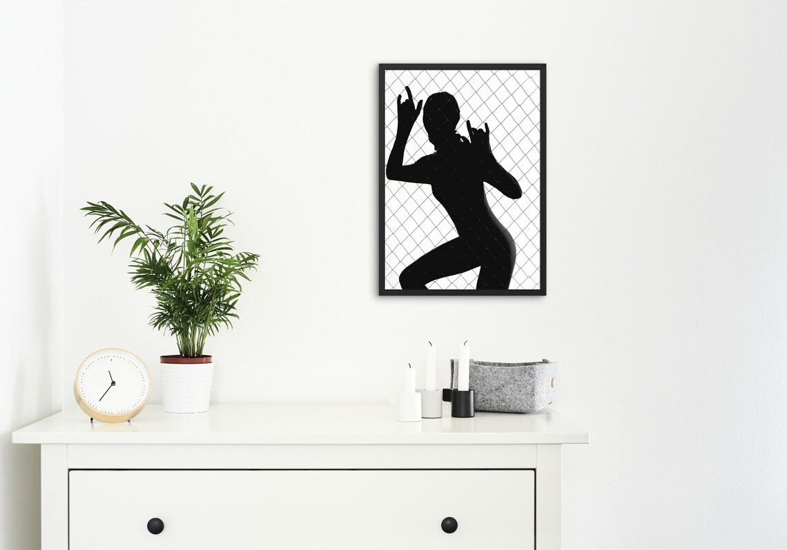 Modern Shadow Silhouette Art, Minimalist Female Portrait - Image 4