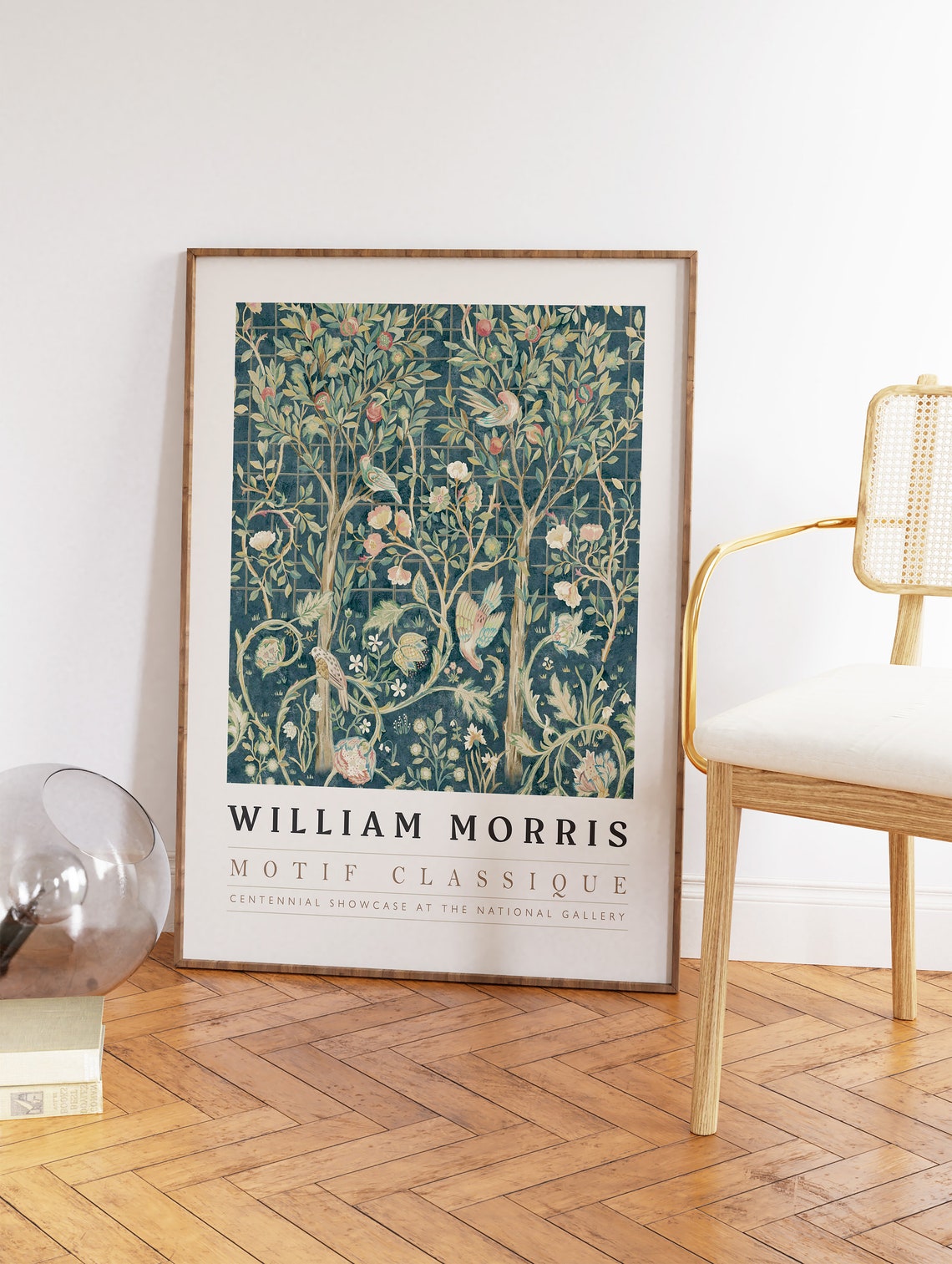 William Morris Motif Classique Floral Exhibition Gallery Poster - Image 2