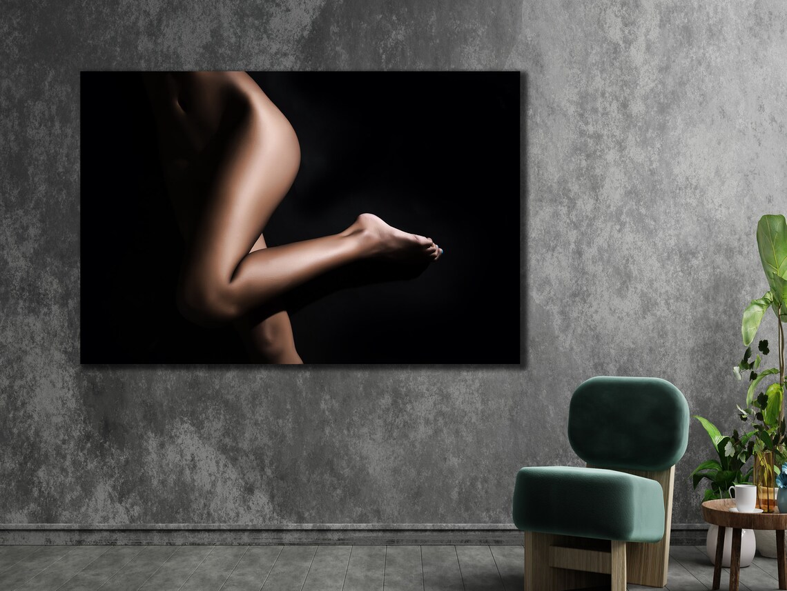Elegant Nude Figure Body Study Black Background Artistic Wall Art Print - Image 3