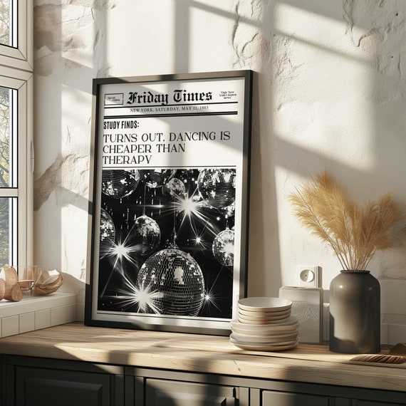 Trendy New York Newspaper Print Vintage Bar Cart It Girl Dorm Retro Wall Art Newspaper Headline Poster College Apartment Decor Funky