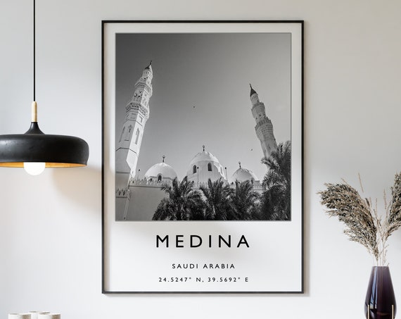 Medina Mosque Saudi Arabia Travel Poster Saudi Arabia Travel Print Islamic Art Islamic Poster Islamic Decor Gift Idea