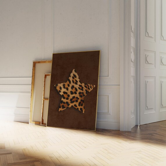 Retro Hand Drawn Star Wall Art Vintage Leopard Print Trendy Decor