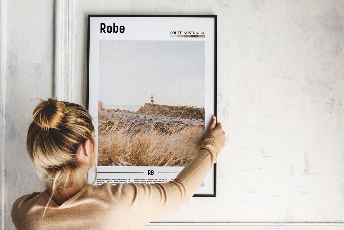 Robe Print Robe Poster Robe Wall Art Minimal Travel Print Minimal City Poster Travel Destination Colorful City Print Oil Painting Poster - Image 4