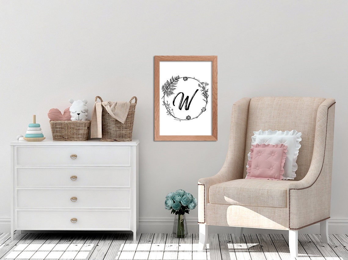Personalized Botanical Wreath Monogram Letter W Initial Art Print - Image 3