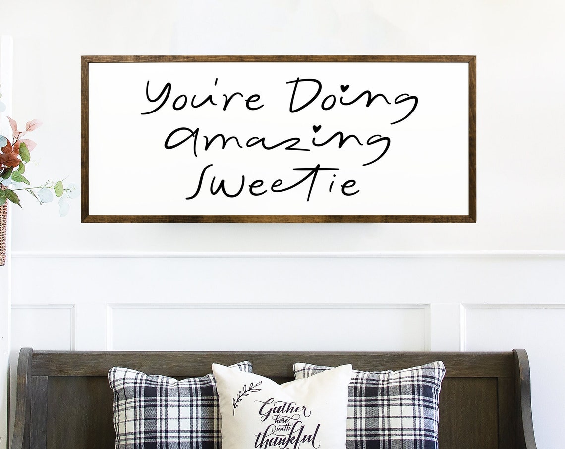 Youre Doing Amazing Sweetie Sign Trendy Wall Art Preppy Aesthetic Signs Girly Room Decor Wall Art Retro Sign Trendy Girls Room Wall Decor
