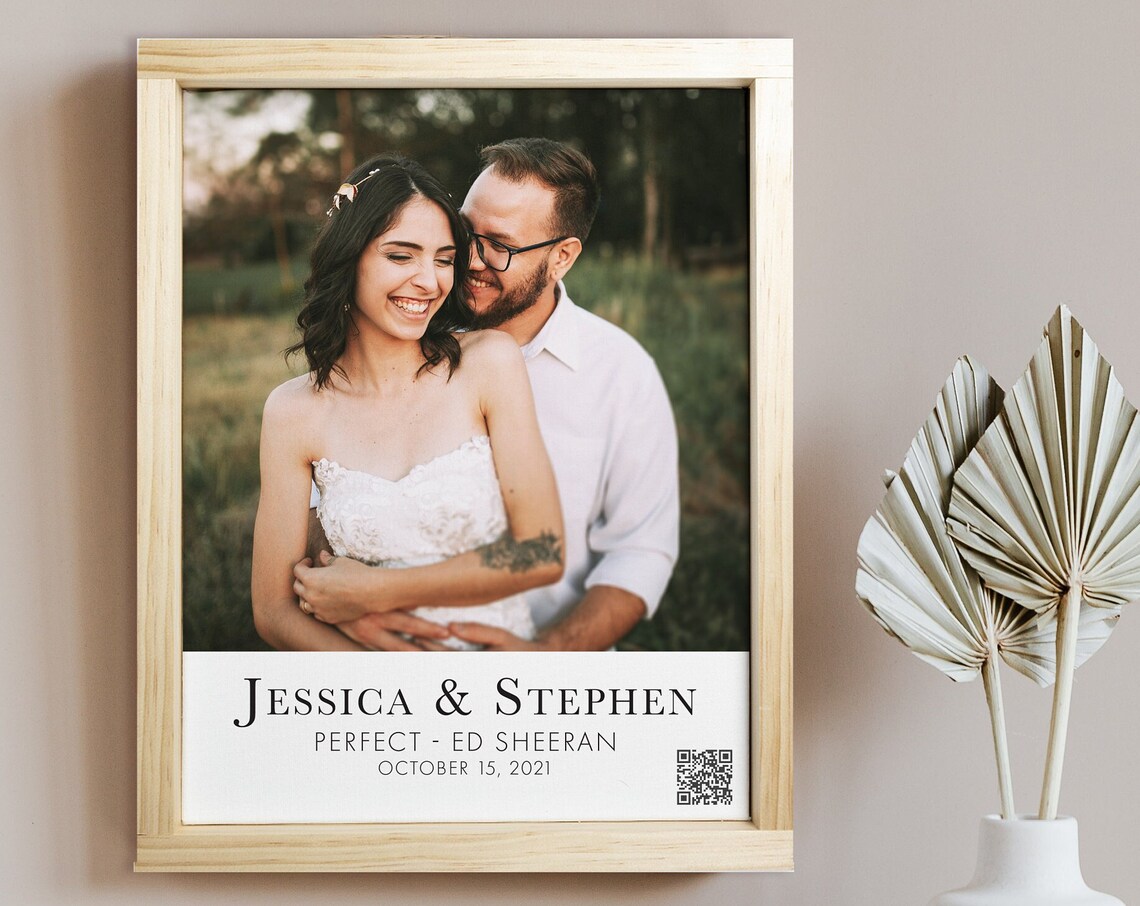 First Dance QR Code Wedding Gift, Custom Anniversary