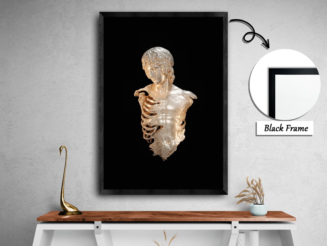 Metallic Contrast Silver Skeleton With Gold Reflections