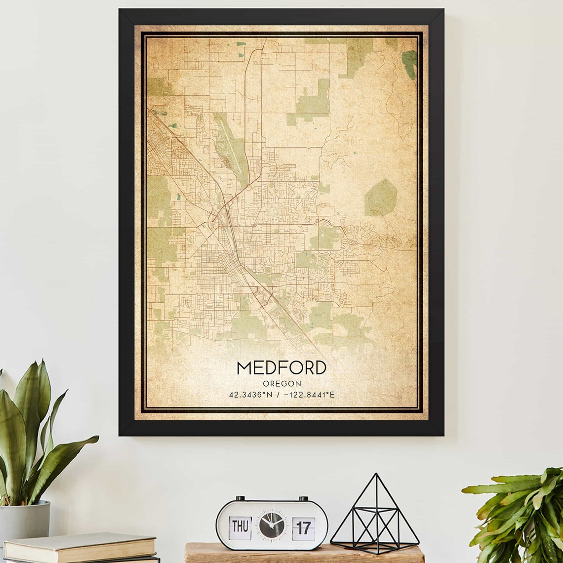 Vintage Medford Oregon City Street Map Antique Style Gift Poster