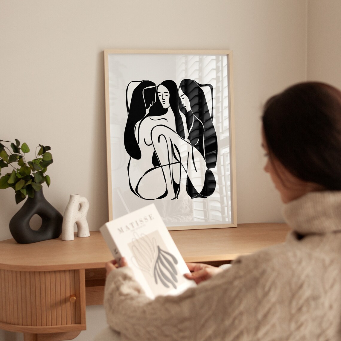 Abstract Line Art People, Sisterhood Minimalist Art Print - Image 2