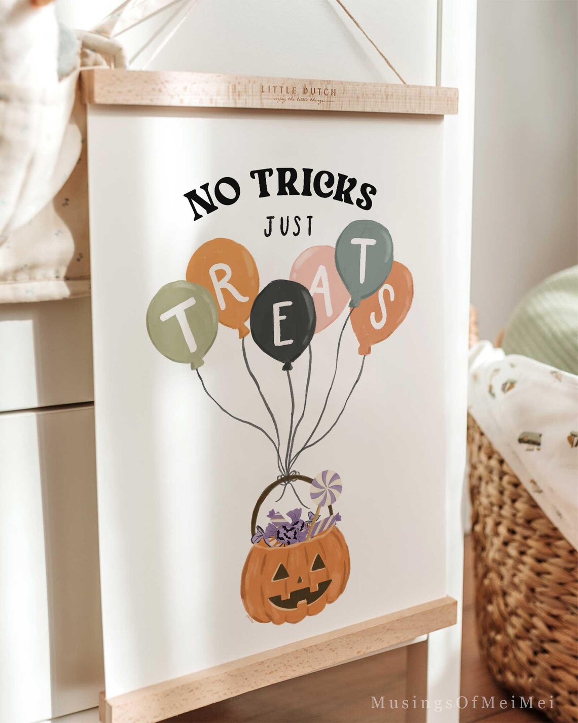 No Tricks Just Treats Balloon Bouquet Halloween Kids Party Poster - Image 2