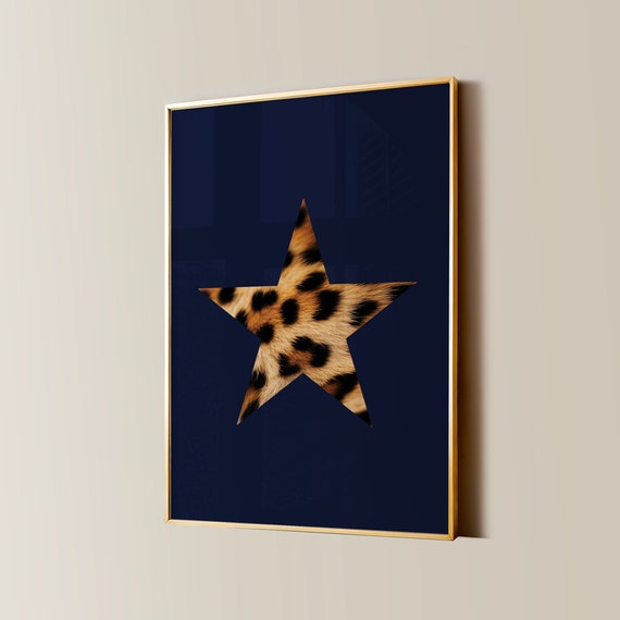 Trendy Leopard Star Print Retro Star Girl Poster Funky Y2k Aesthetic Apartment Decor Vintage Girly Navy Blue Cheetah Bedroom Wall Art