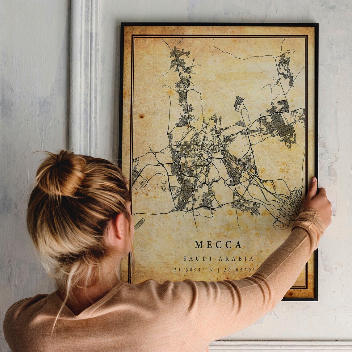 Mecca Vintage Map Poster, Rustic Saudi Arabia Travel - Image 2