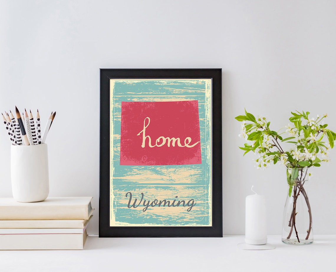 Wyoming Retro Home Script Vintage Distressed Wood State Map Wall Art - Image 2