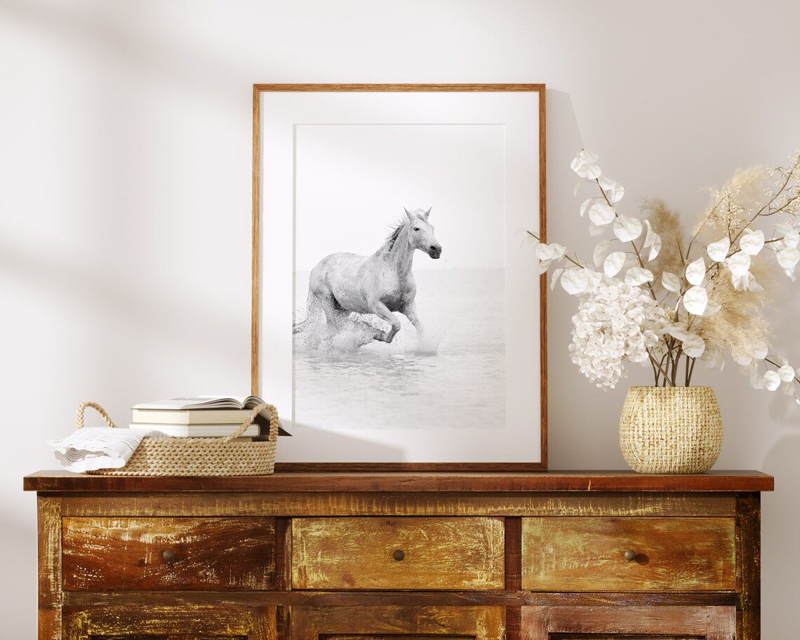 Black-And-White Horse Art Print, Minimalist Decor - Image 2