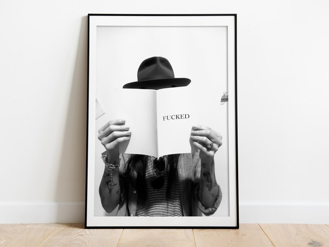 Feminist Poster Woman Reading Print Black And White Cowgirl Poster Hypebeast Room Decor Trendy Wall Art Girls Bathroom Decor - Image 3