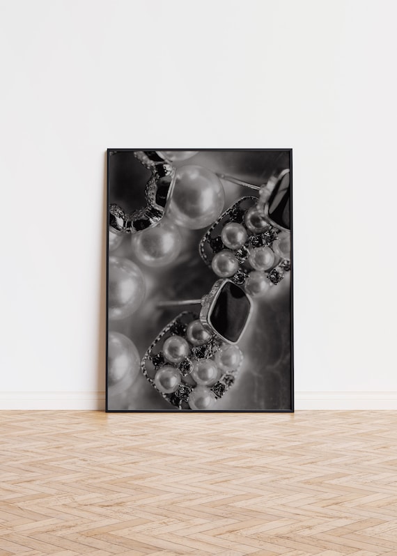 Black White Pearls Jewelry Macro Elegant Style Photo Art Poster