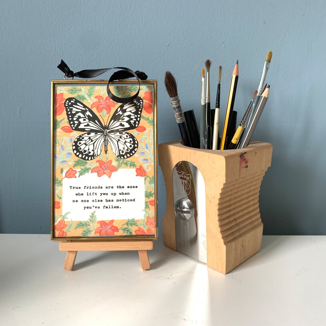 Butterfly Giclee Print With Vintage Friends Quote - Image 2