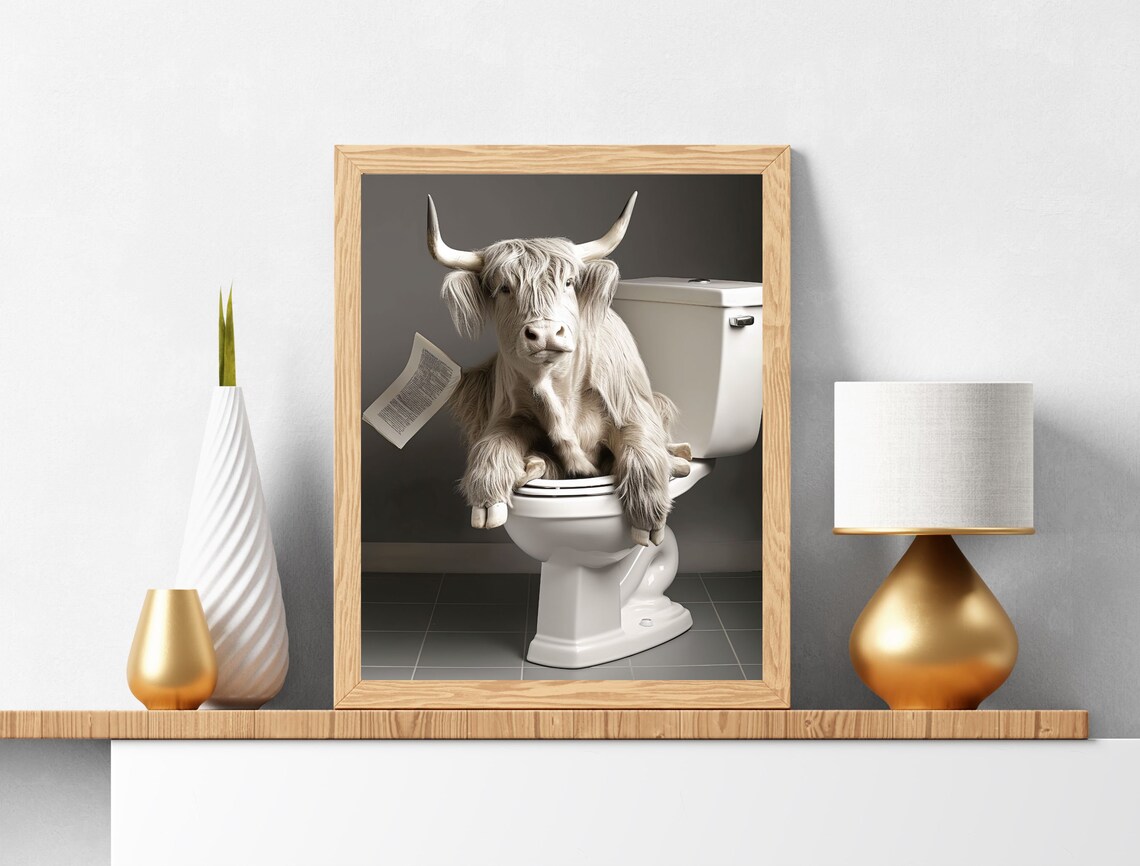 Highland Cow Sitting On Toilet Reading Newspaper Funny Bathroom Poster - Image 4