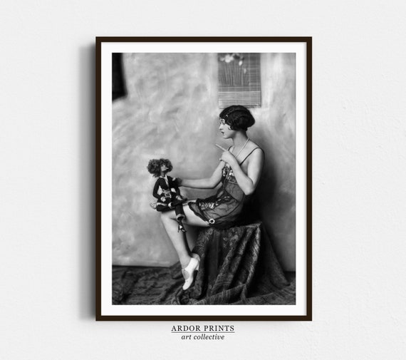 Vintage Model And Doll Wall Art 1920s Fashion Beauty Ziegfeld Follies Model Black And White Print Flapper Girl Retro Wall Decor