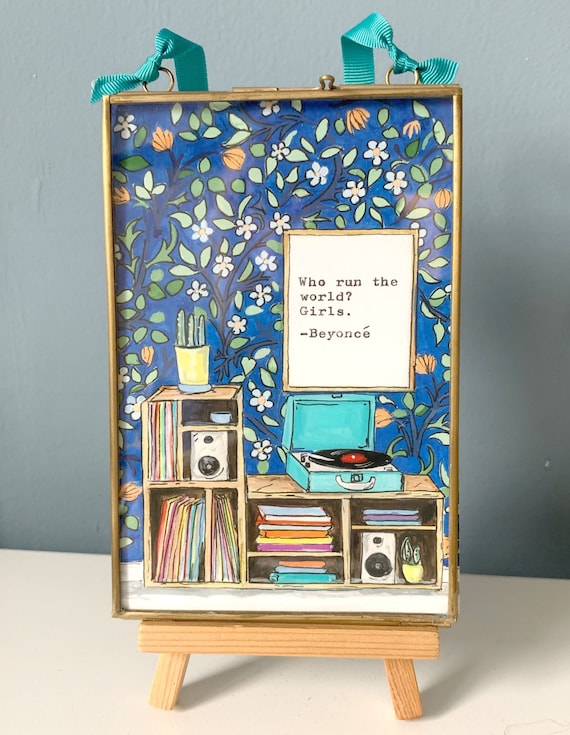 Beyonce Who Run the World Girls Quote Vinyl Record Player Illustration Print