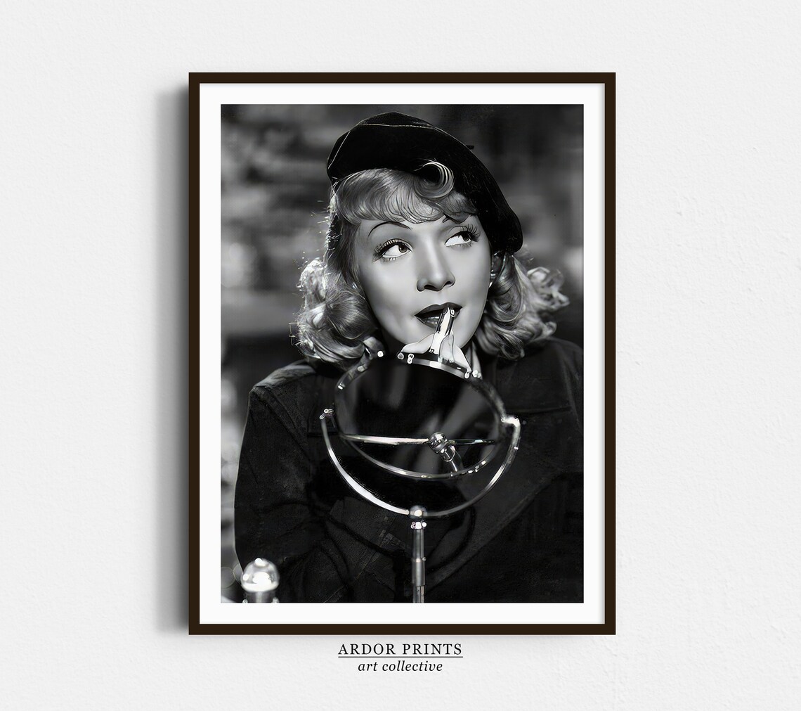 Marlene Dietrich Lipstick Vintage Fashion Photo Art Print