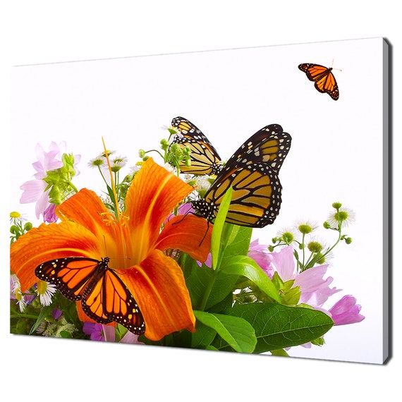 Monarch Butterflies On Bouquet Of Flowers Modern Design Home Decor Print Wall Art Picture Wall Hanging