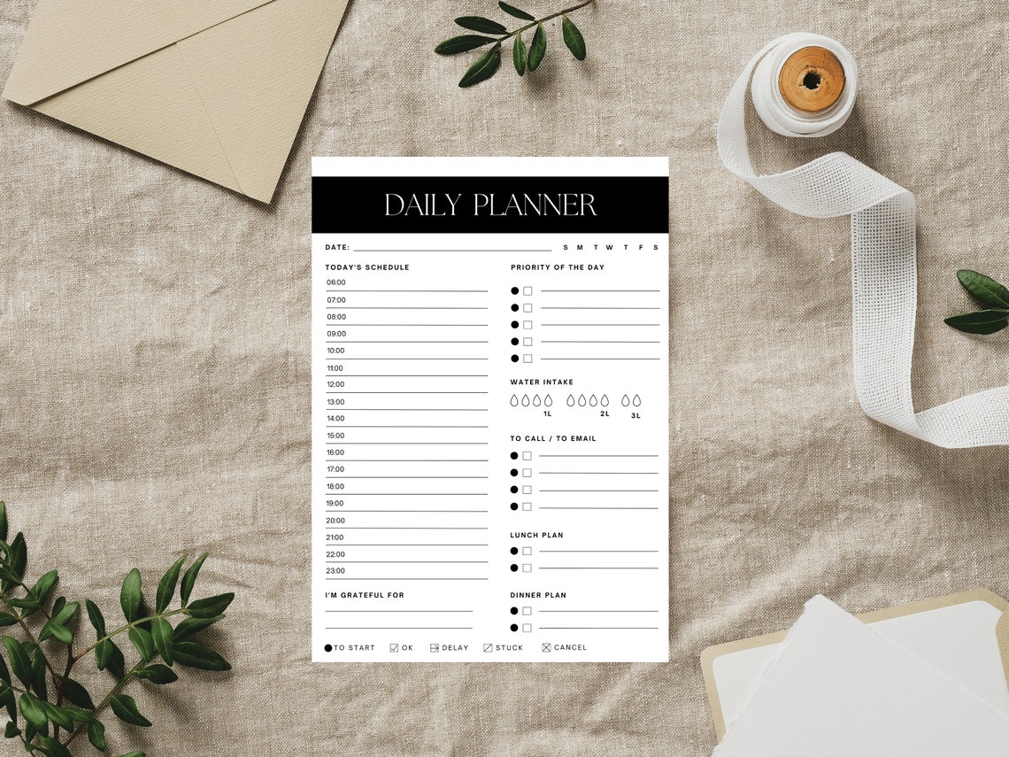 Minimalist Black and White Daily Planner Schedule Sheet Print - Image 2