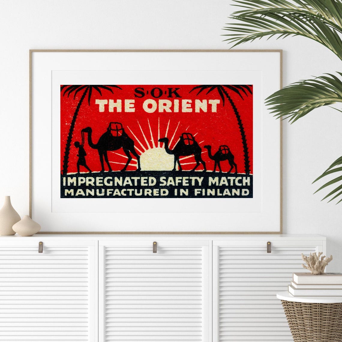 Camel Caravan Sunset The Orient Vintage Finland Match Label Poster - Image 2