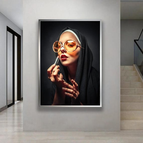 Modern Glamorous Woman Portrait Canvas Art Bold Sunglasses And Red Lips Wall Decor