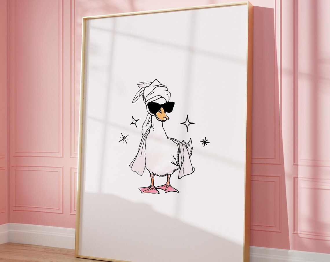 Cute Bathroom Duck Print, Minimalist Preppy Decor
