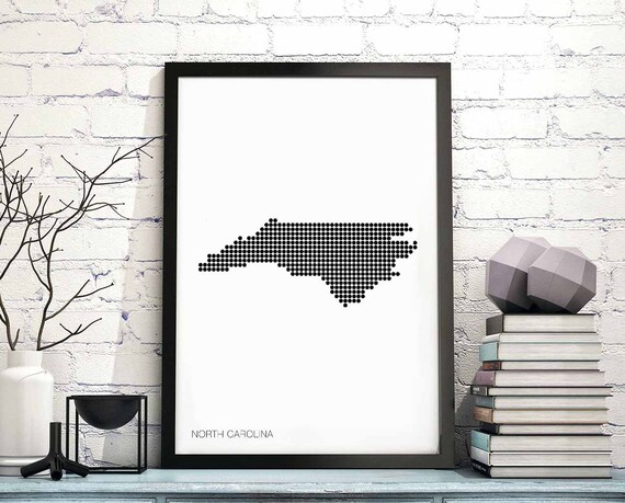 North Carolina Us State Minimal Dots Retro Map Poster Black White Wall Decor Design Modern Swiss Scandinavian Nordic Housewarming Travel