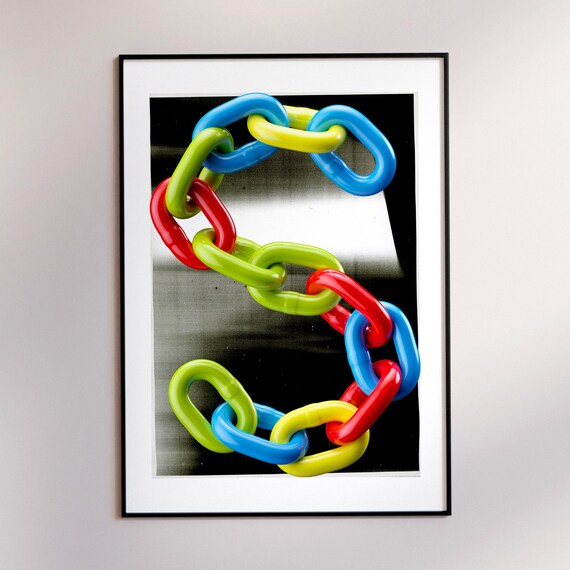 Colorful Chain Wall Art Bold Abstract Pop Poster Funky Modern Decor Trendy Retro Print