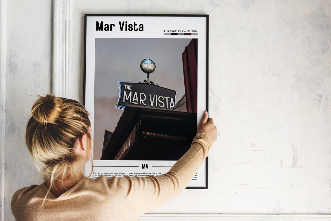 Mar Vista Minimal Travel Poster, Oil Painting - Image 4